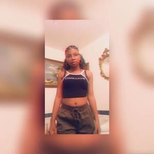 Meet your Posher, Lukaina